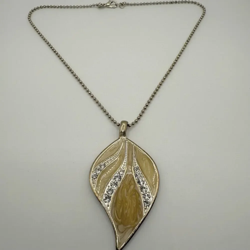 Kenneth Cole Leaf Pendant Necklace‎ Enamel Swirl Rhinestone 15”